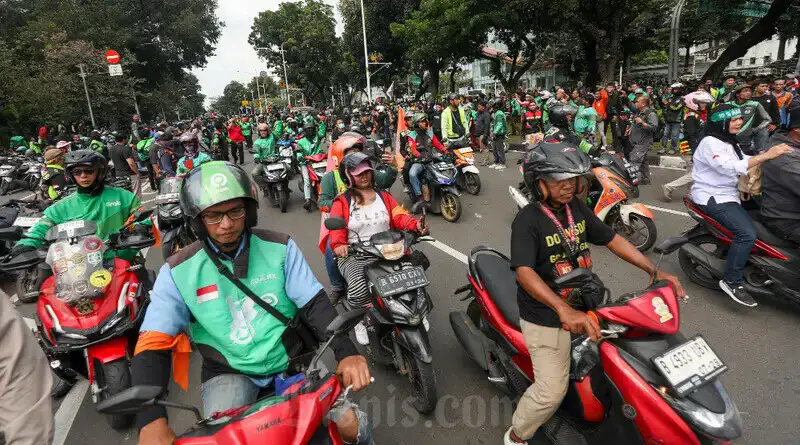 kaji ulang rencana ojol masuk kategori umkm